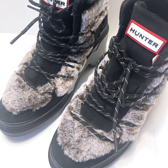 HUNTER NWT Waterproof Faux Fur Trimmed Lace Up Bootie in Black Size 11 - Picture 4 of 11